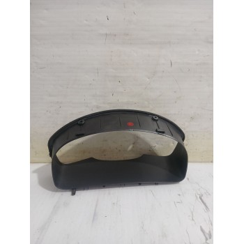 Recambio de moldura para kia carens iii monospace (un) 2.0 crdi 140 referencia OEM IAM 848301D000  