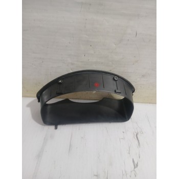 Recambio de moldura para kia carens iii monospace (un) 2.0 crdi 140 referencia OEM IAM 848301D000  