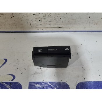 Recambio de interruptor para toyota avensis berlina (t25) 2.2 d-4d cat referencia OEM IAM 847905130  