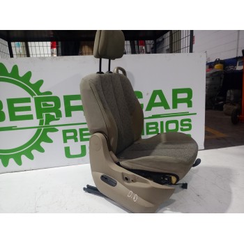 Recambio de asiento delantero derecho para renault scenic ii 1.9 dci diesel referencia OEM IAM 7701069093  