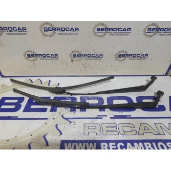 Recambio de parabrisas para toyota avensis berlina (t25) 2.2 d-4d cat referencia OEM IAM 8521105070 Y 8522105070  