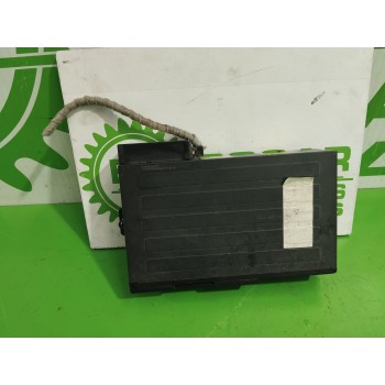 Recambio de sistema audio / radio cd para renault scenic ii 1.6 16v referencia OEM IAM 8200002589A  