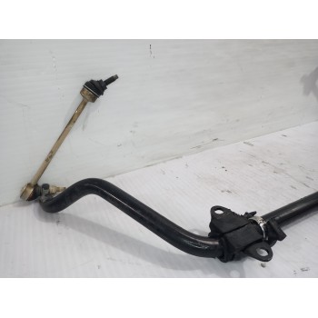 Recambio de barra estabilizadora delantera para land rover discovery 4 tdv6 hse referencia OEM IAM LR015528  