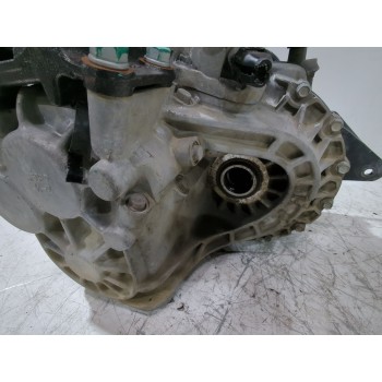 Recambio de caja cambios para kia carens iii monospace (un) 2.0 crdi 140 referencia OEM IAM 4300024450  