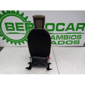 Recambio de asientos trasero izquierdo para renault scenic ii 1.9 dci diesel referencia OEM IAM 7701068609  