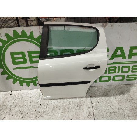Recambio de puerta trasera izquierda para peugeot 207 1.4 referencia OEM IAM 9006N2  