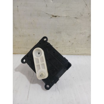 Recambio de motor apertura trampilla para kia carens iii monospace (un) 2.0 crdi 140 referencia OEM IAM B400730710  
