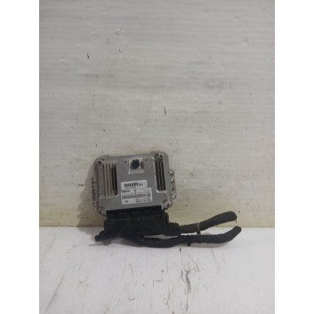 Recambio de centralita motor uce para kia carens iii monospace (un) 2.0 crdi 140 referencia OEM IAM 3911627485  