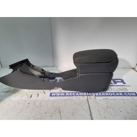 Recambio de apoyabrazos central para toyota avensis berlina (t25) 2.2 d-4d cat referencia OEM IAM 5892305020  