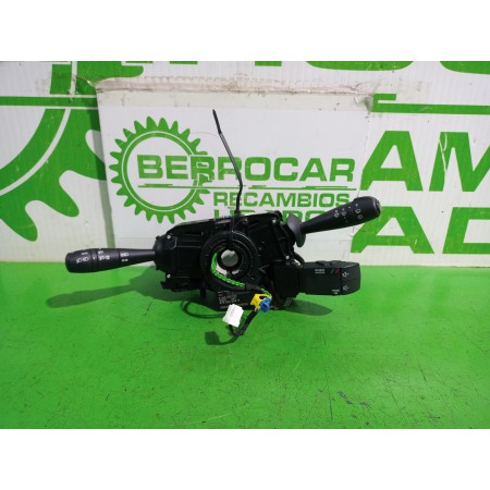 Recambio de mando multifuncion para dacia sandero laureate referencia OEM IAM 479452659R  
