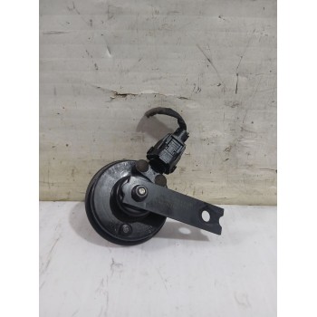 Recambio de claxon para kia carens iii monospace (un) 2.0 crdi 140 referencia OEM IAM 966301D100  