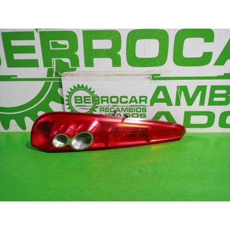 Recambio de piloto trasero izquierdo para ford fiesta (cbk) ambiente referencia OEM IAM 1437626  