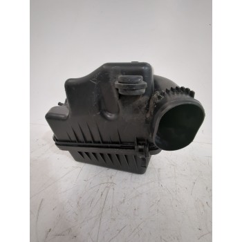 Recambio de caja filtro de aire para kia carens iii monospace (un) 2.0 crdi 140 referencia OEM IAM 281101D300  