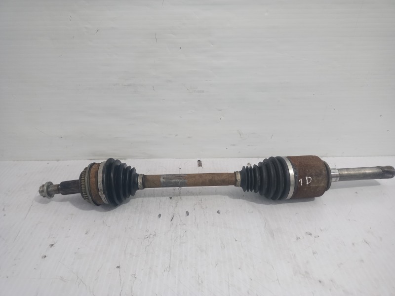 Recambio de transmision trasera derecha para land rover discovery 4 tdv6 hse referencia OEM IAM TOB500280  