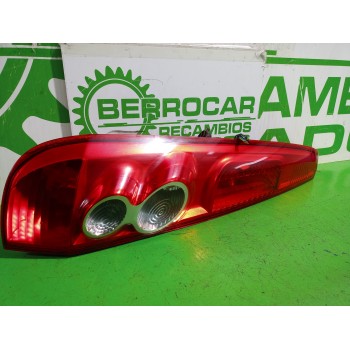 Recambio de piloto trasero izquierdo para ford fiesta (cbk) ambiente referencia OEM IAM 1437626  