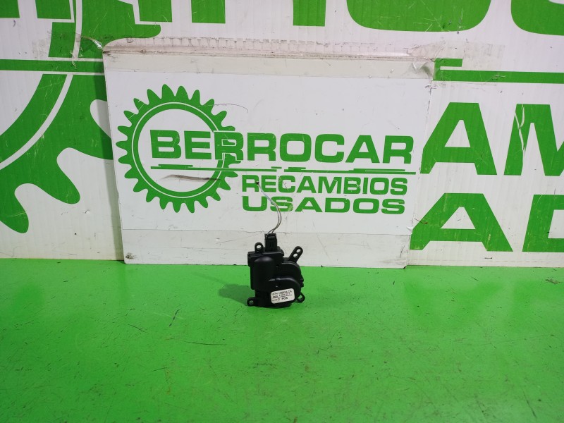 Recambio de motor apertura trampilla para ford fiesta (cbk) ambiente referencia OEM IAM 1S7H19B634CA  