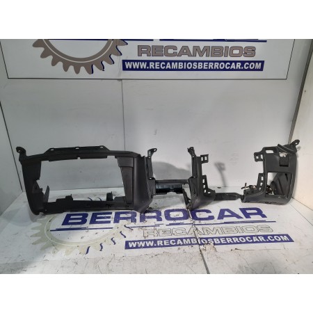 Recambio de salpicadero para toyota avensis berlina (t25) 2.2 d-4d cat referencia OEM IAM 5530305011  