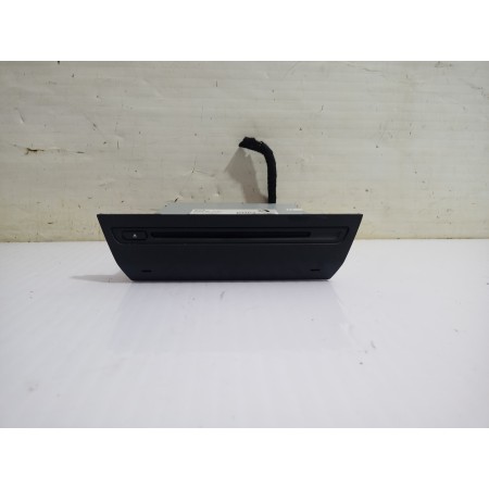 Recambio de sistema audio / radio cd para mazda 3 lim. () center-line referencia OEM IAM BHP3669G0  