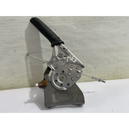 Recambio de palanca freno para mazda 3 lim. () center-line referencia OEM IAM BHN144010B  