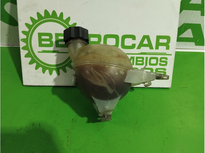 Recambio de deposito expansion para peugeot 207 1.4 referencia OEM IAM 9652621280  