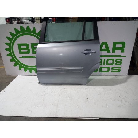 Recambio de puerta trasera izquierda para opel zafira b 1.9 cdti cat (z 19 dtl) referencia OEM IAM 13203015  