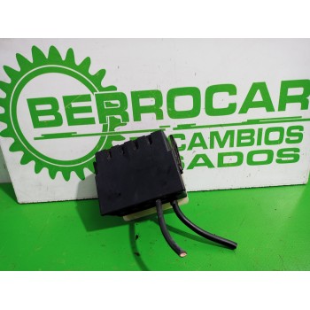 CAJA RELES / FUSIBLES 9656984480 