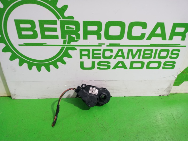Recambio de motor apertura trampilla para peugeot 508 active referencia OEM IAM T32088B  