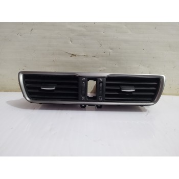 Recambio de rejilla aireadora para mazda 3 lim. () center-line referencia OEM IAM BHN26491X  