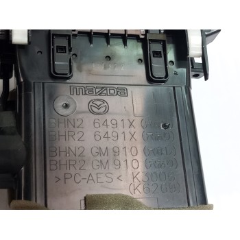 Recambio de rejilla aireadora para mazda 3 lim. () center-line referencia OEM IAM BHN26491X  