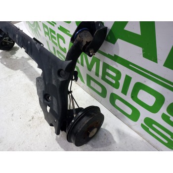 Recambio de puente trasero para dacia sandero laureate referencia OEM IAM 555012648R  