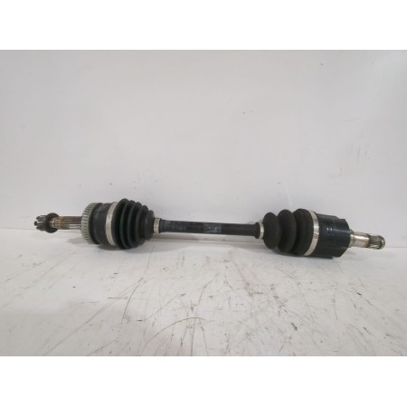 Recambio de transmision delantera izquierda para kia carens iii monospace (un) 2.0 crdi 140 referencia OEM IAM 495011D700  