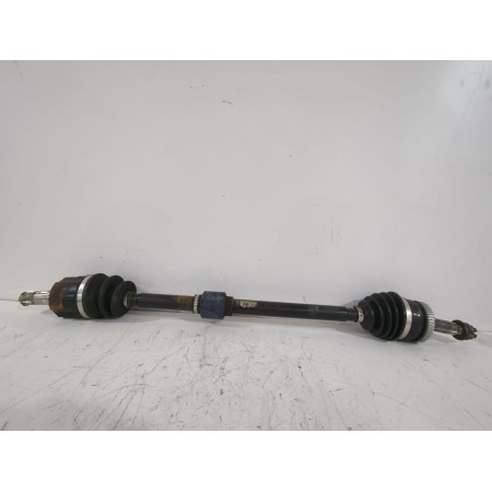 Recambio de transmision delantera derecha para kia carens iii monospace (un) 2.0 crdi 140 referencia OEM IAM 495001D700  