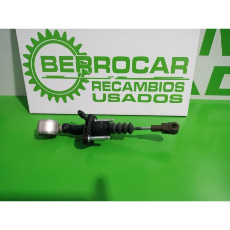 Recambio de bomba embrague para opel zafira b 1.9 cdti cat (z 19 dtl) referencia OEM IAM 90581565  