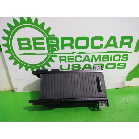 Recambio de cenicero para peugeot 508 active referencia OEM IAM 9688547677  