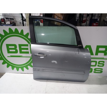 Recambio de puerta delantera derecha para opel zafira b 1.9 cdti cat (z 19 dtl) referencia OEM IAM 13203014  