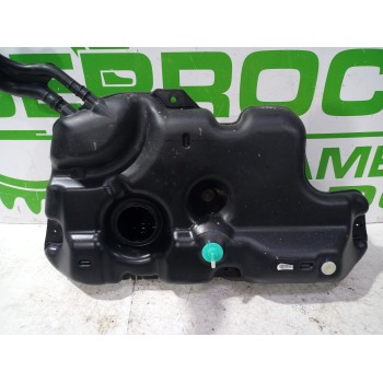 Recambio de deposito combustible para dacia sandero laureate referencia OEM IAM 8200420831 / 8200371908  
