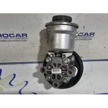 Recambio de bomba direccion para toyota avensis berlina (t25) 2.2 d-4d cat referencia OEM IAM 4431005120  