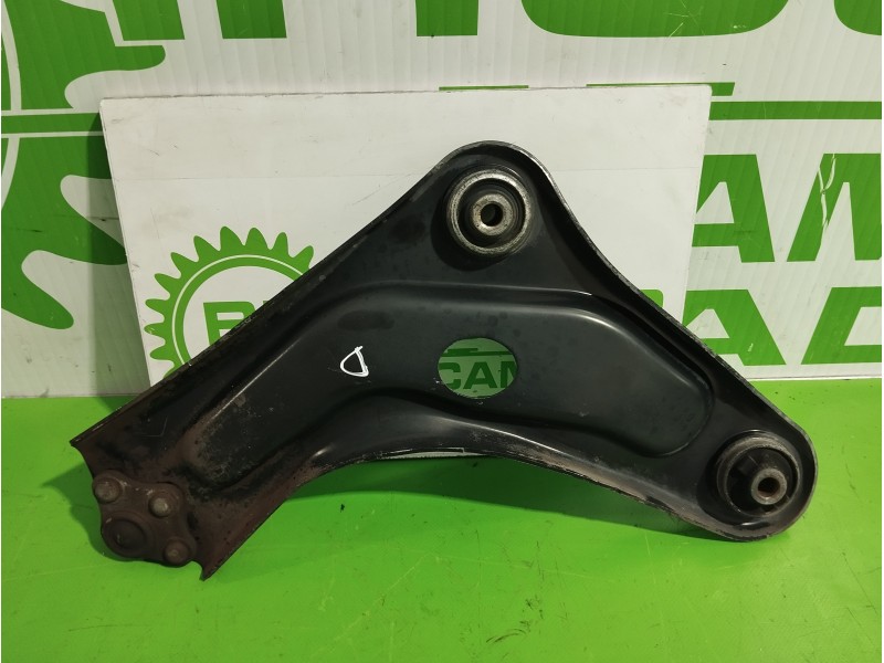 Recambio de brazo suspension inferior delantero derecho para peugeot 207 1.4 referencia OEM IAM 3521N8  