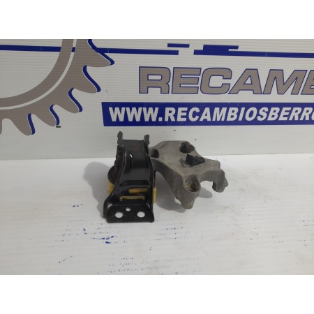 Recambio de soporte motor para renault kangoo 1.5 dci diesel fap referencia OEM IAM 112108607R  