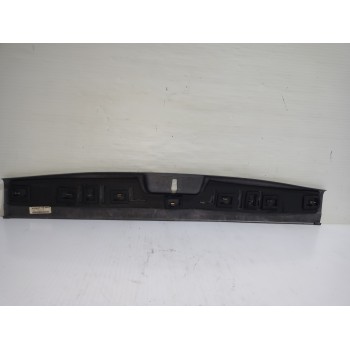 Recambio de moldura maletero para chrysler voyager (gs) 2.5 td family referencia OEM IAM 4706276  