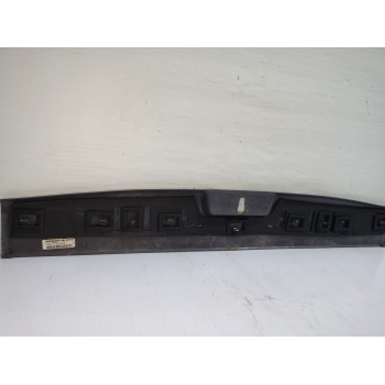 Recambio de moldura maletero para chrysler voyager (gs) 2.5 td family referencia OEM IAM 4706276  