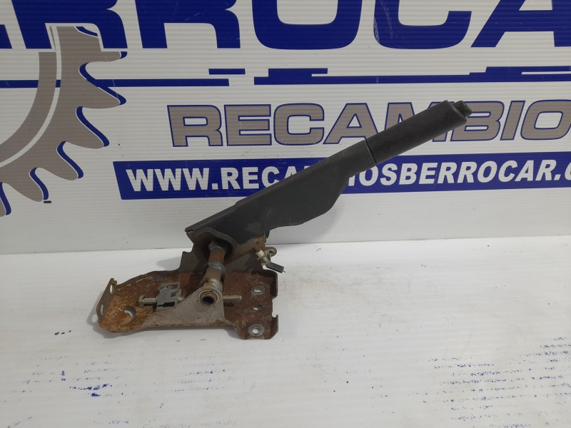 Recambio de palanca freno para renault kangoo 1.5 dci diesel fap referencia OEM IAM 360105245R  