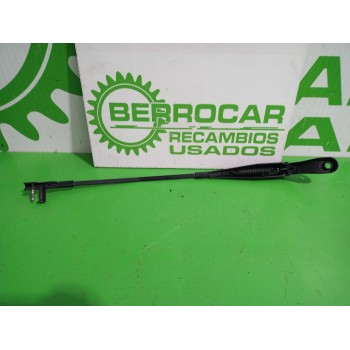 Recambio de brazo limpia delantero izquierdo para peugeot 207 1.4 referencia OEM IAM A7DAGCC  