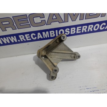 Recambio de soporte caja cambios para renault kangoo 1.5 dci diesel fap referencia OEM IAM 8200043084  