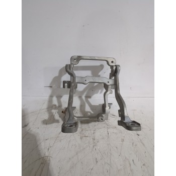 Recambio de soporte para kia carens iii monospace (un) 2.0 crdi 140 referencia OEM IAM 437001DXXX  