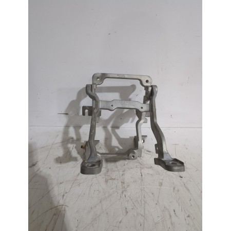 Recambio de soporte para kia carens iii monospace (un) 2.0 crdi 140 referencia OEM IAM 437001DXXX  