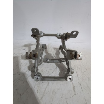 Recambio de soporte para kia carens iii monospace (un) 2.0 crdi 140 referencia OEM IAM 437001DXXX  