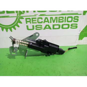Recambio de motor cierre centralizado porton para ford fiesta (cbk) ambiente referencia OEM IAM 2S6T432A98  