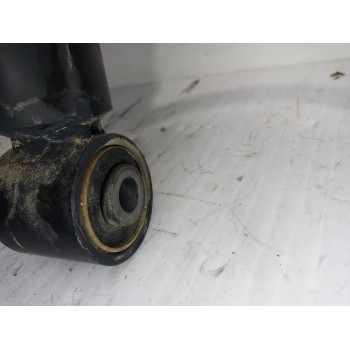 Recambio de amortiguador trasero izquierdo para land rover discovery 4 tdv6 hse referencia OEM IAM AH2218W002AA  