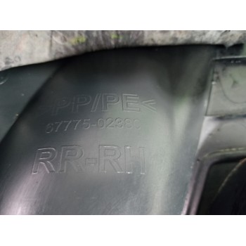 Recambio de guarnecido puerta trasera derecha para toyota auris touring sports (e18) hybrid feel! edition referencia OEM IAM 677